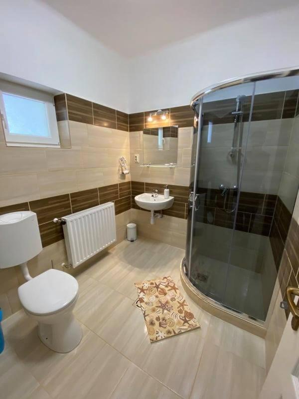 Levendula Vendeghaz Apartment Hajduboszormeny Ngoại thất bức ảnh