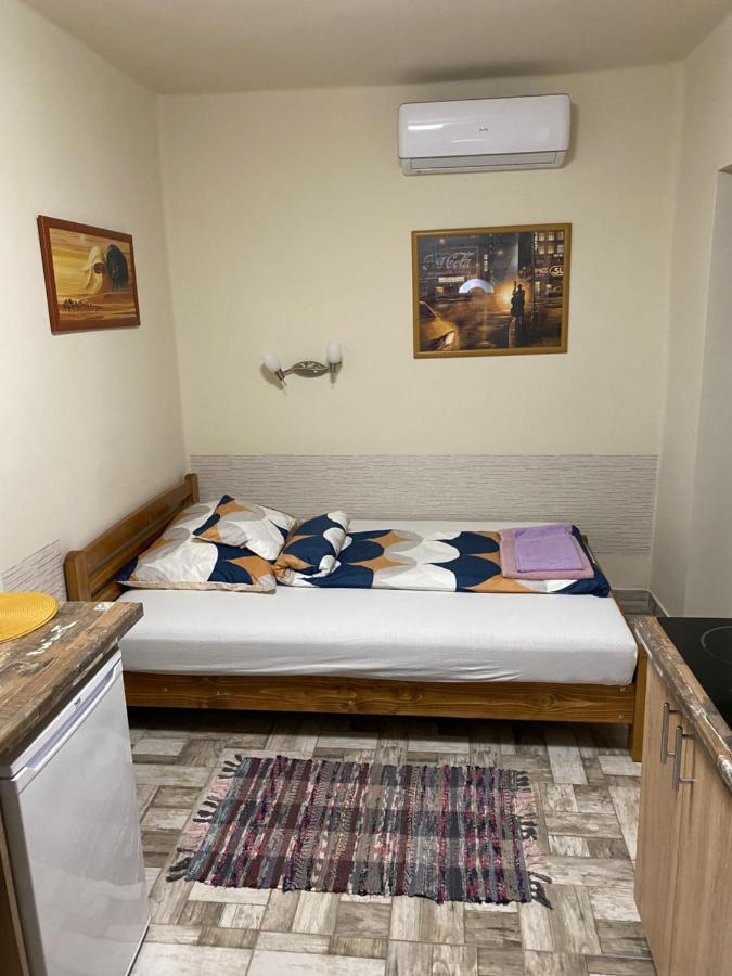 Levendula Vendeghaz Apartment Hajduboszormeny Ngoại thất bức ảnh